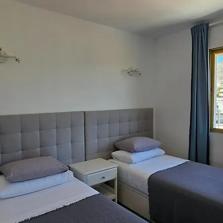 Santa Ana, Pool, 2 Free Parking, Wifi, 3 Bedrooms, For 6-7 People, Large Terrace With Sea View Apartamento *